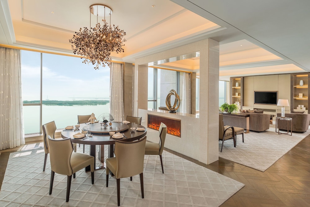 Presidential Suite, 1 King Bed