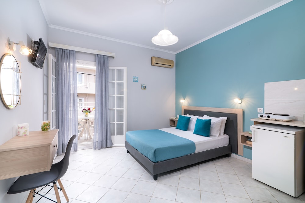 Superior Double or Twin Room, Garden View