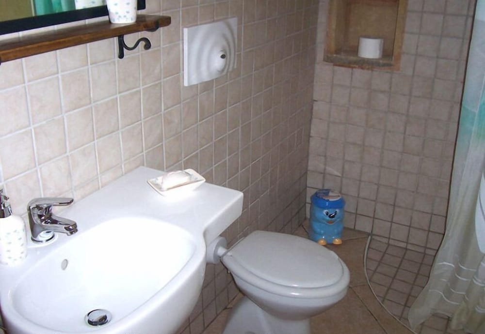 Standard Double Room photo 2