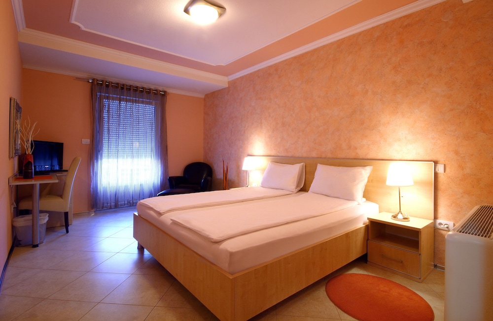 Quadruple Room, Terrace photo 1