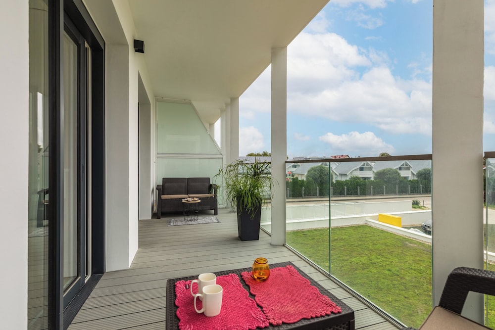 Apartment, 1 Bedroom, Balcony, Beachside photo 2