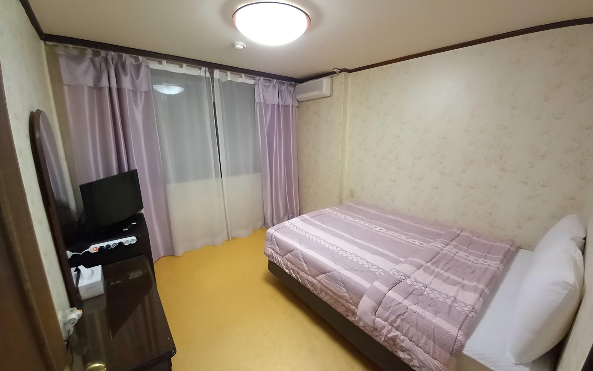 Room (Double) - Photo 2