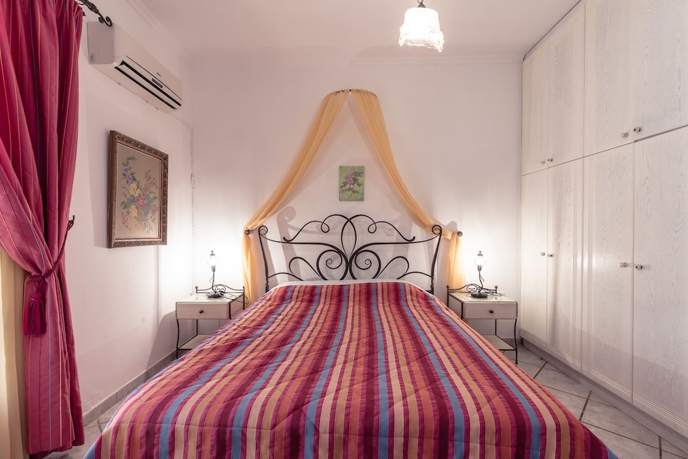 Two Bedroom Apartment with Garden View photo 1