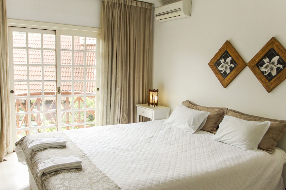 Luxury Suite photo 1