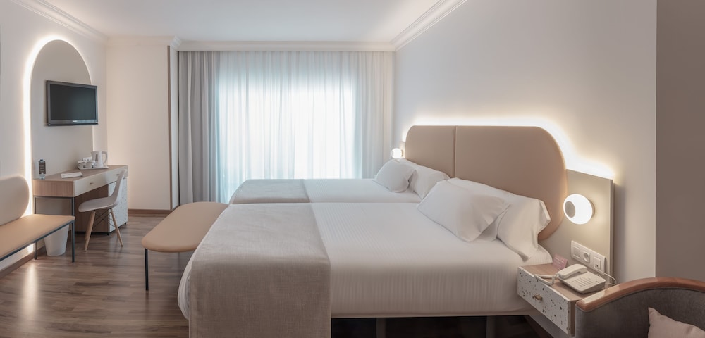 Deluxe Room, Terrace, City View (3 Adults and 1 Child)