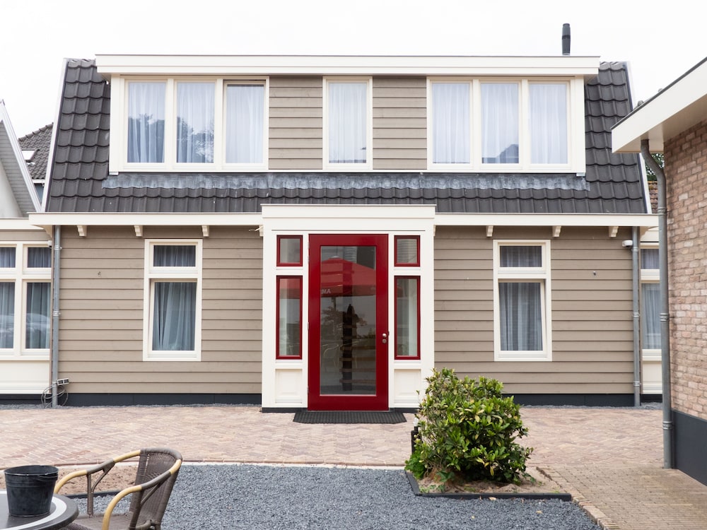 Villa (Tuin Dbl34)