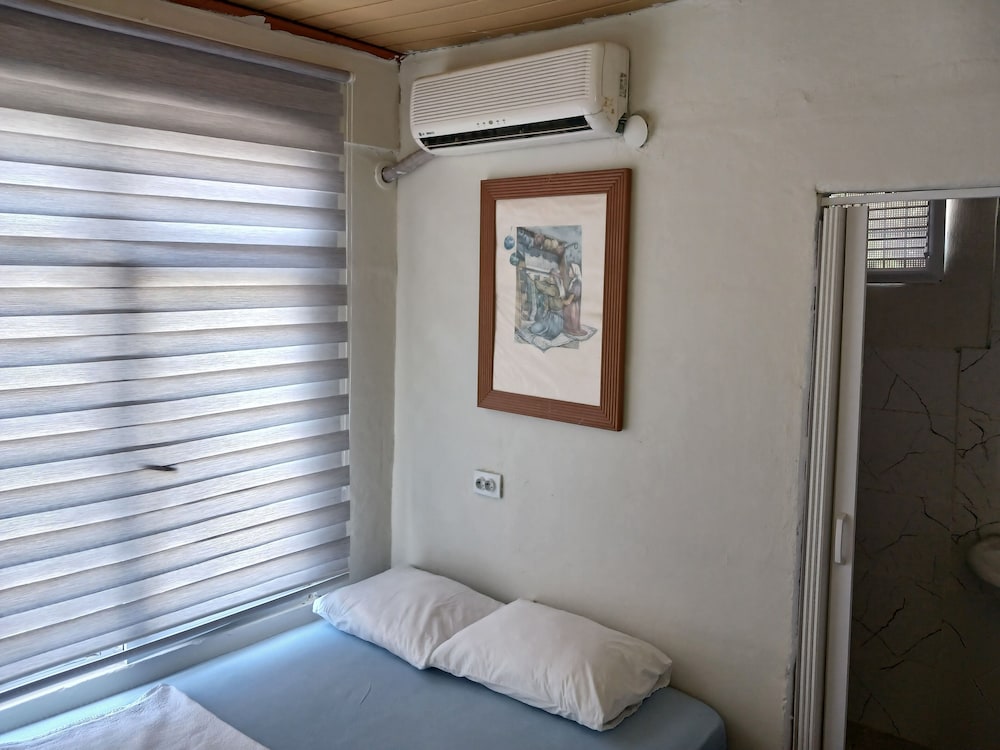 Basic Room, Non Smoking photo 1