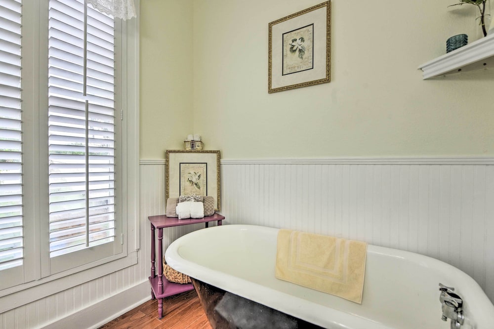House (2 Bedrooms) photo 2
