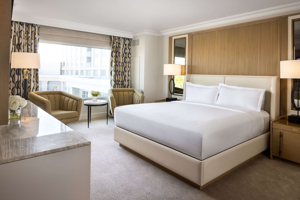 Suite, 2 Bedrooms, Non Smoking (Chairman's)