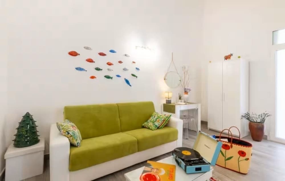 Classic Apartment photo 1