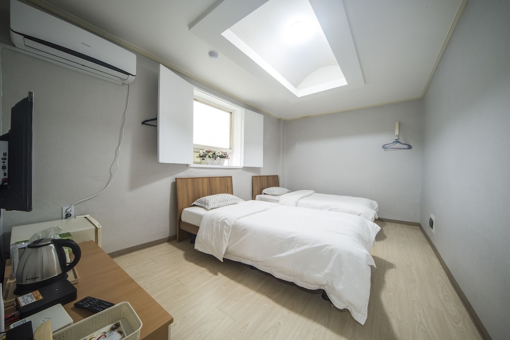 Standard Room (B) photo 3