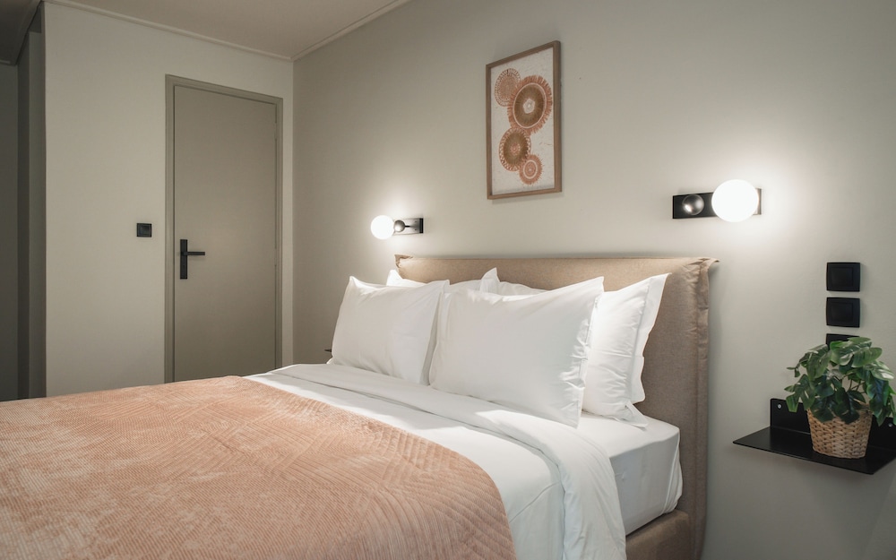 Basic Double Room, Balcony photo 1