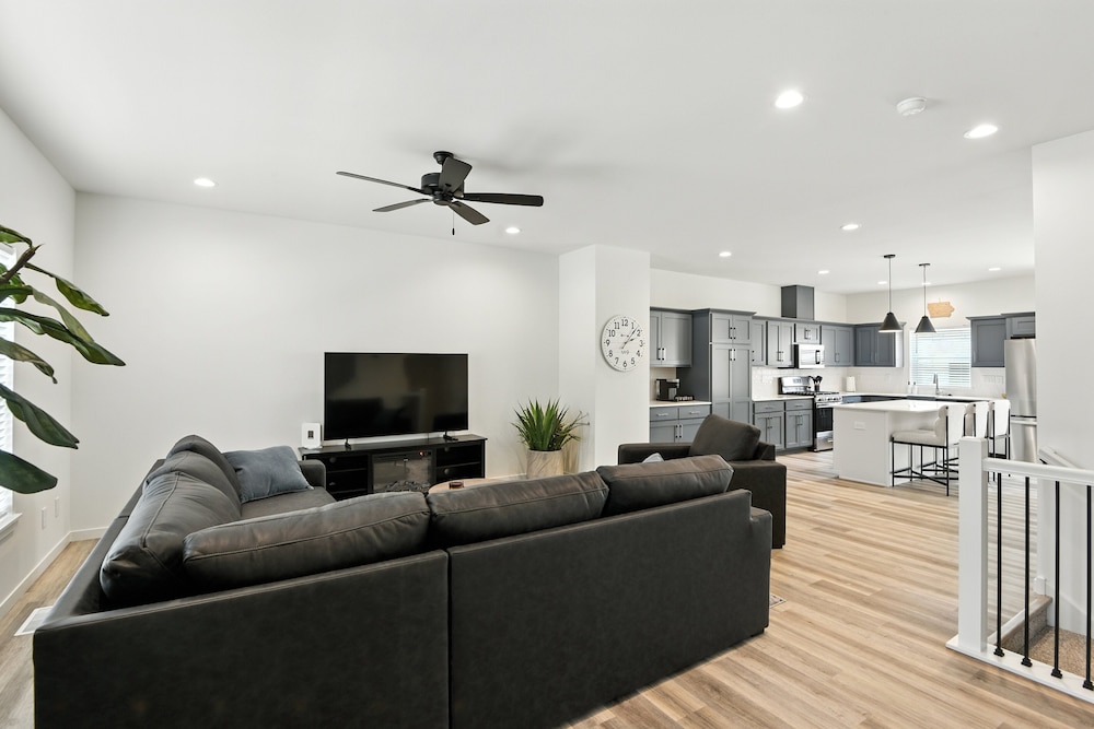 Townhome, 3 Bedrooms