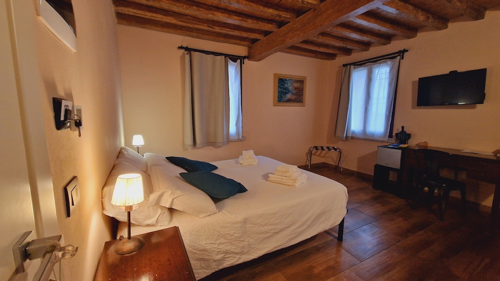 Panoramic Double Room, Garden View photo 3