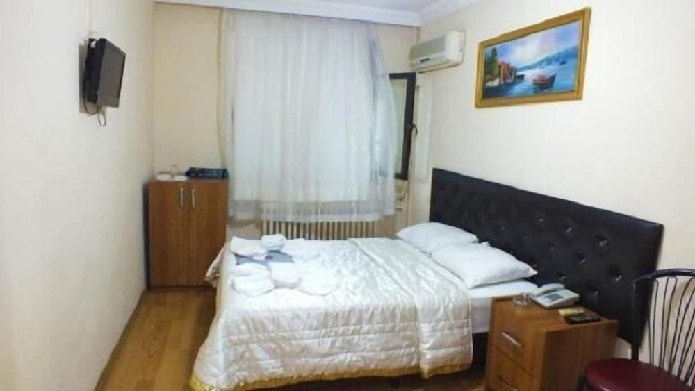 Standard Twin Room photo 1