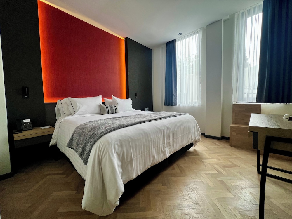 Terrace Suite with Bathtub - Pyramid Tower photo 2