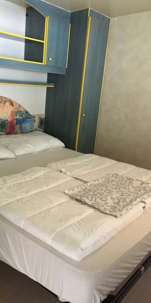 Mobile Home, 2 Bedrooms (Zurigo 29) photo 3