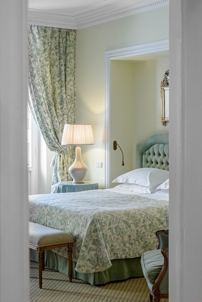 Junior Suite with SPA access - Photo 10