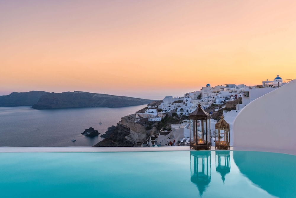 Sunset Villa Aristotelis with Infinity Pool