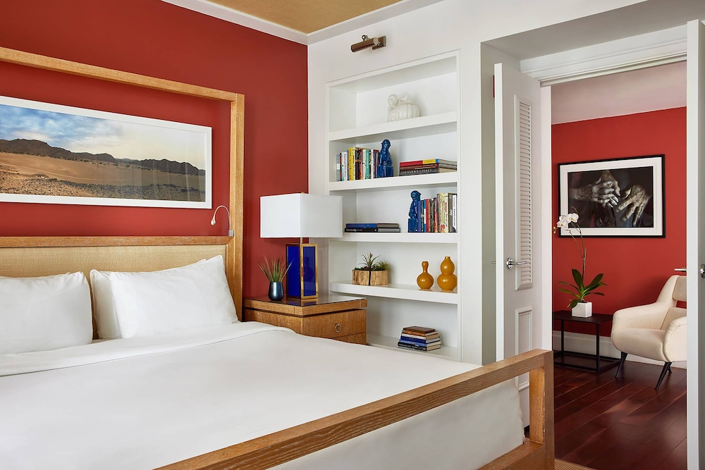 Betsy Balcony Suite - Photo 3