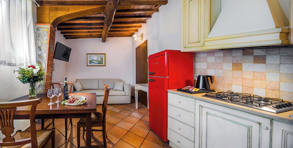 Apartment, 1 Bedroom, Garden View, Tower (4 Persons) photo 2