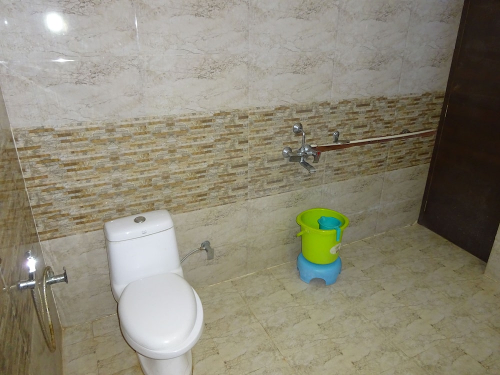 Deluxe Double Room, 1 Double Bed, Non Smoking photo 2