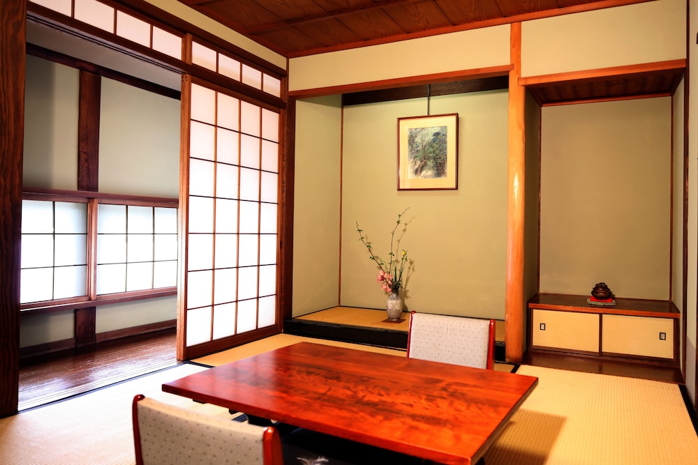 Traditional Room (Shared Bathroom, Sami)