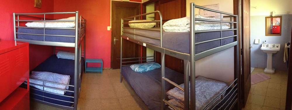 Shared Dormitory, Mixed Dorm (1 bed in a 4-Bed Dormitory Room) photo 3