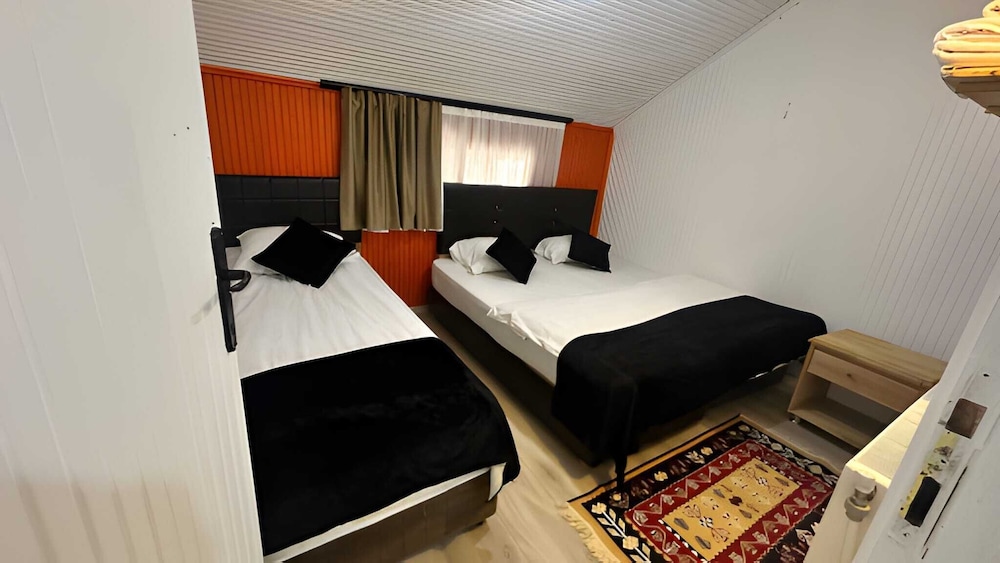 Deluxe Bungalow, Balcony, Mountain View