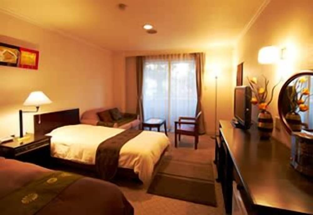 Deluxe Room, Non-Smoking photo 2