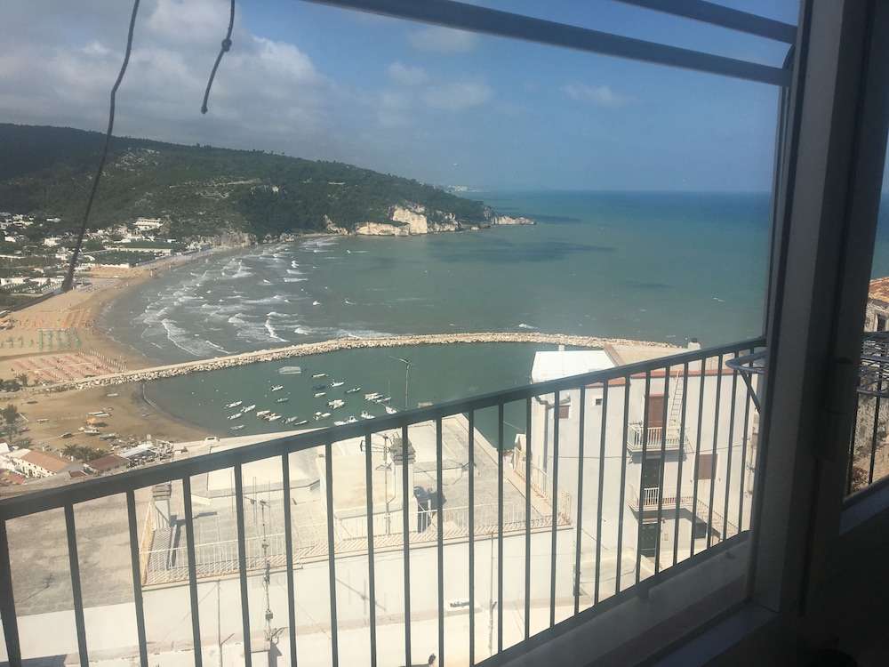 Triple Room, Balcony, Sea View photo 3