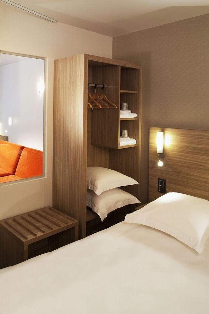 Superior Quadruple Room - Photo 1