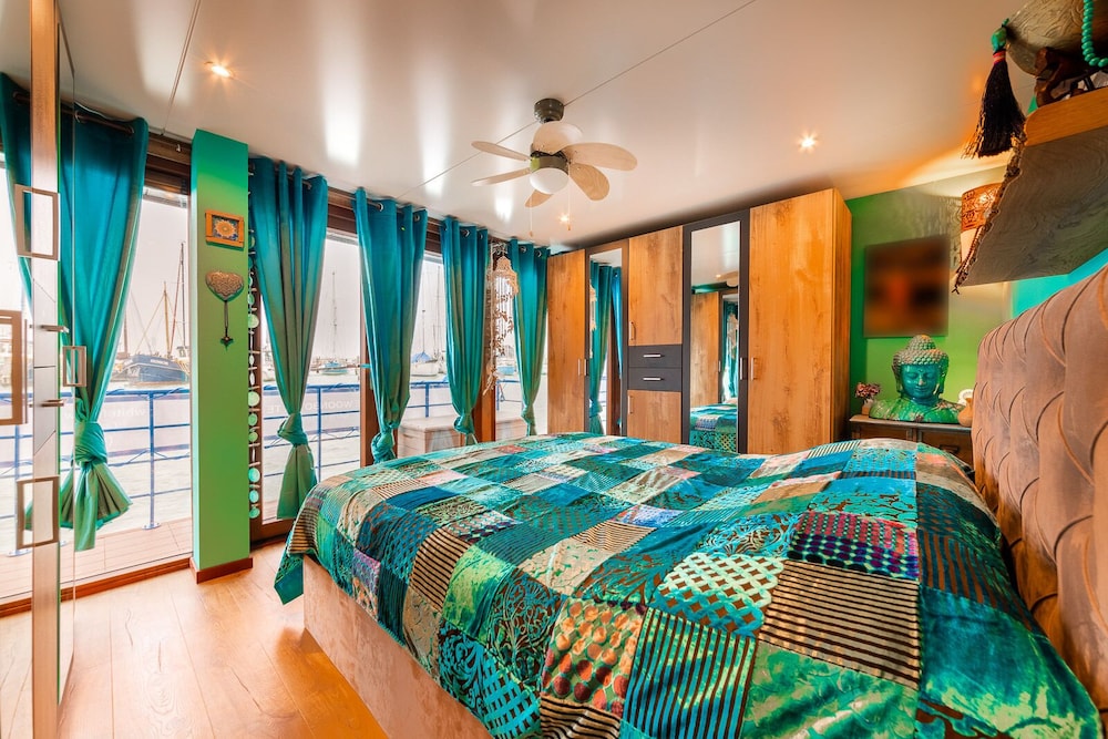 Cabin photo 3