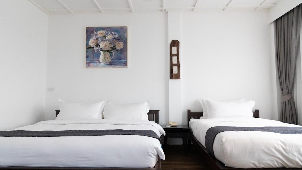 Family Triple Room - Photo 1