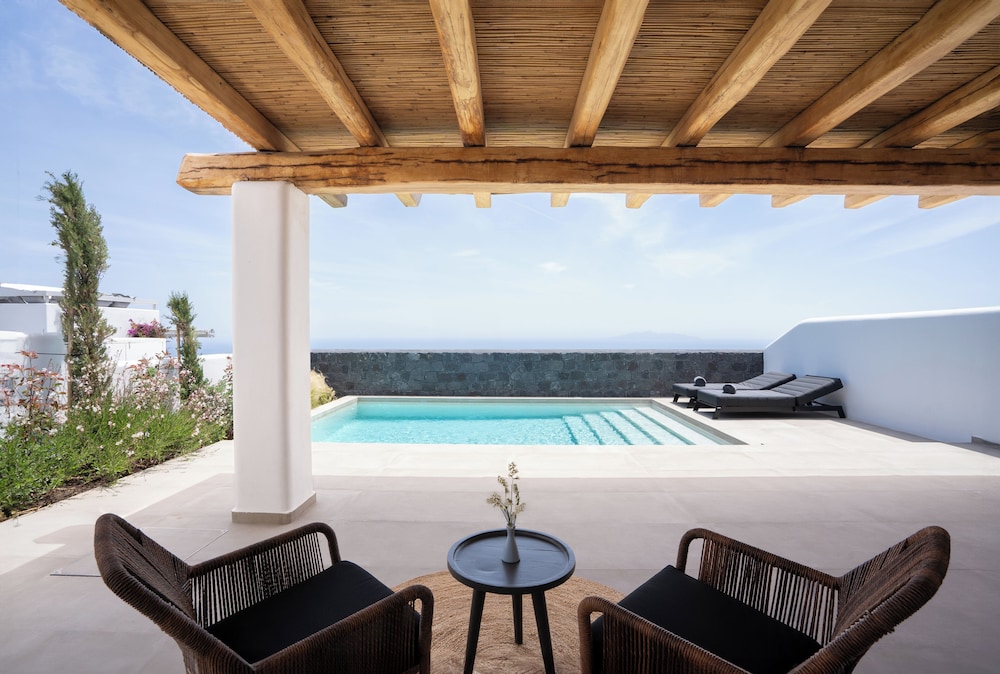 Executive Suite with sea view and swimming pool - Photo 3