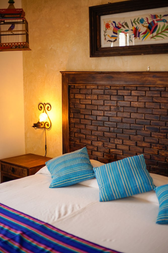 Family Triple Room, 1 Bedroom, City View, Tower photo 2