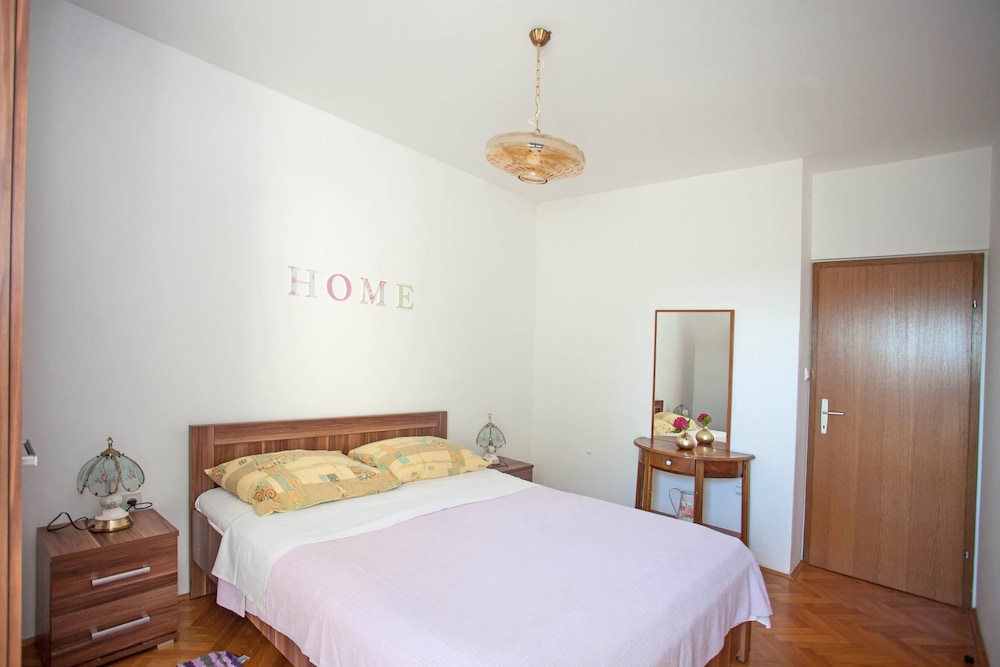 Apartment, 2 Bedrooms, Balcony