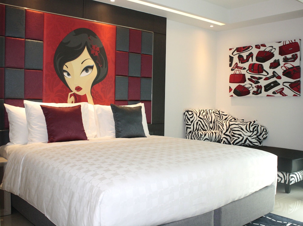 Lady Room photo 2