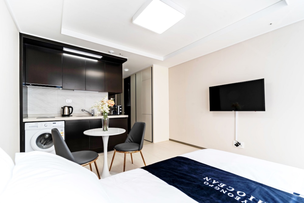 Superior Double Room (No View) - Photo 3