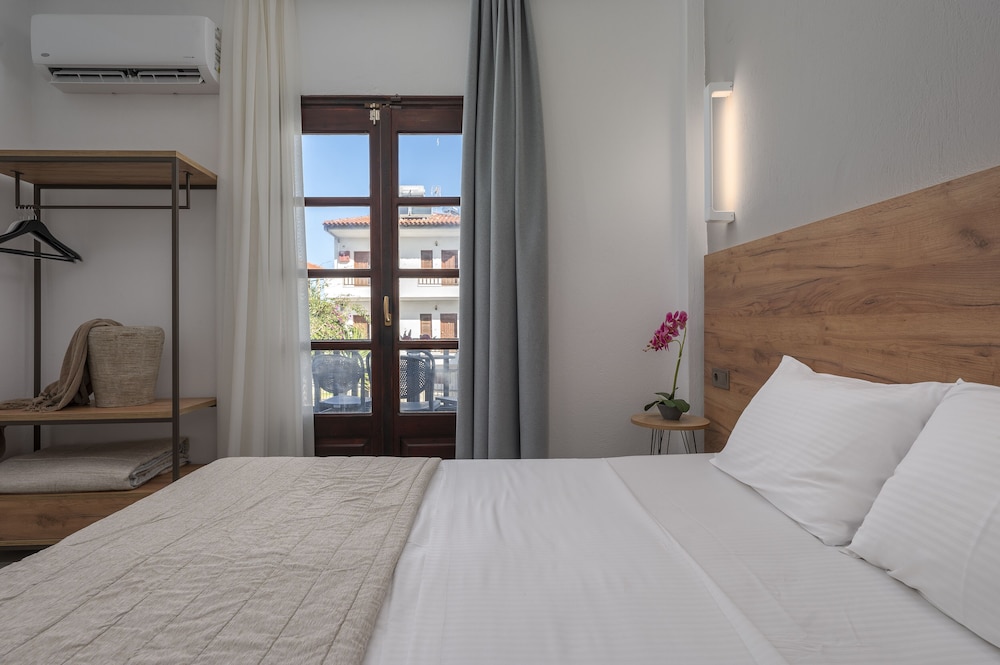 Suite, 1 Bedroom photo 1
