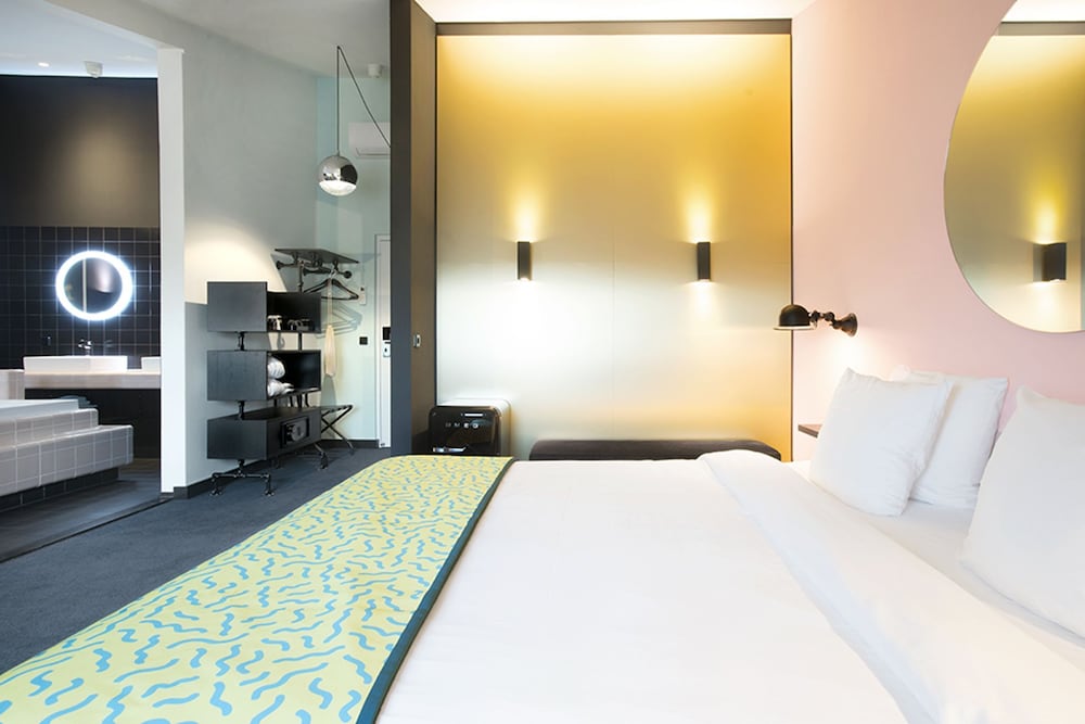 Double Room (Extra Large) photo 2