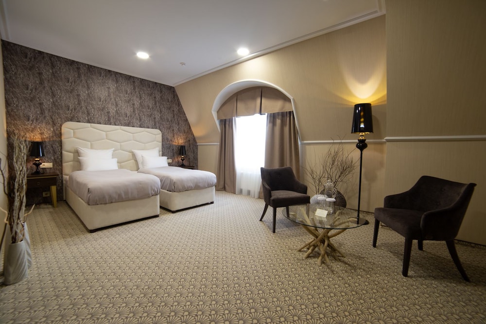 Design Double or Twin Room