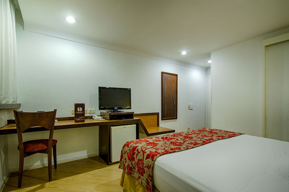 Standard Double Room, 1 Double Bed - Photo 12