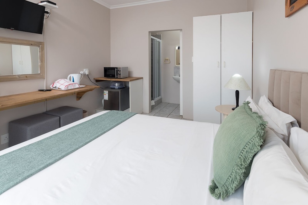 Standard Room, 1 Bedroom (Side Double Room) photo 1