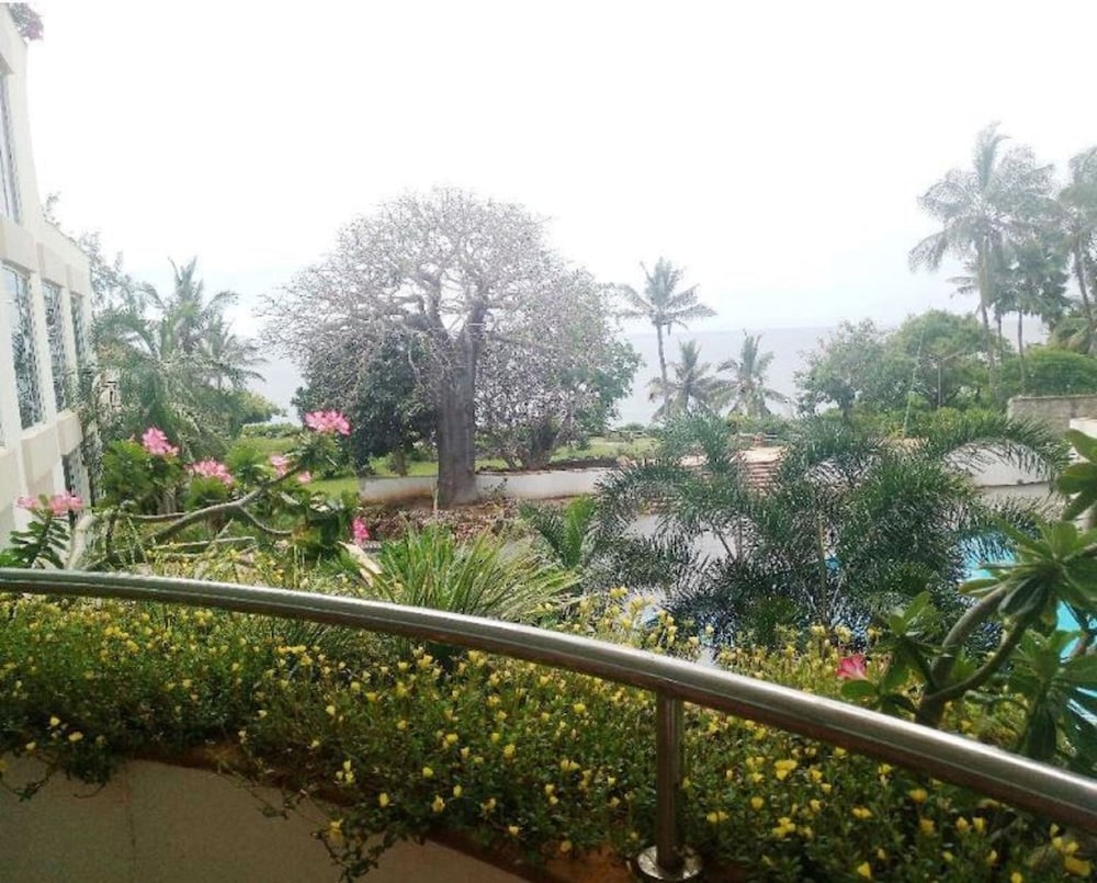 Deluxe Apartment, 1 Bedroom, Balcony, Ocean View - Photo 4