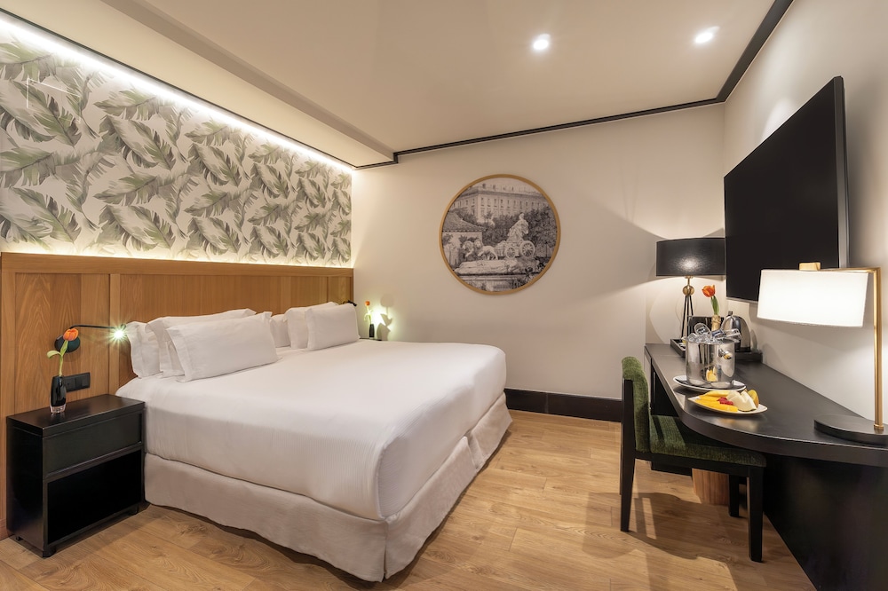 Deluxe Room, Terrace, City View
