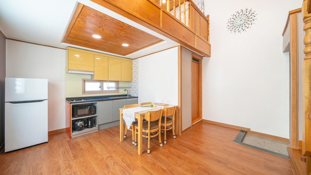 Basic Room, 1 Bedroom (Figuier(Duplex/Spa)) - Photo 1