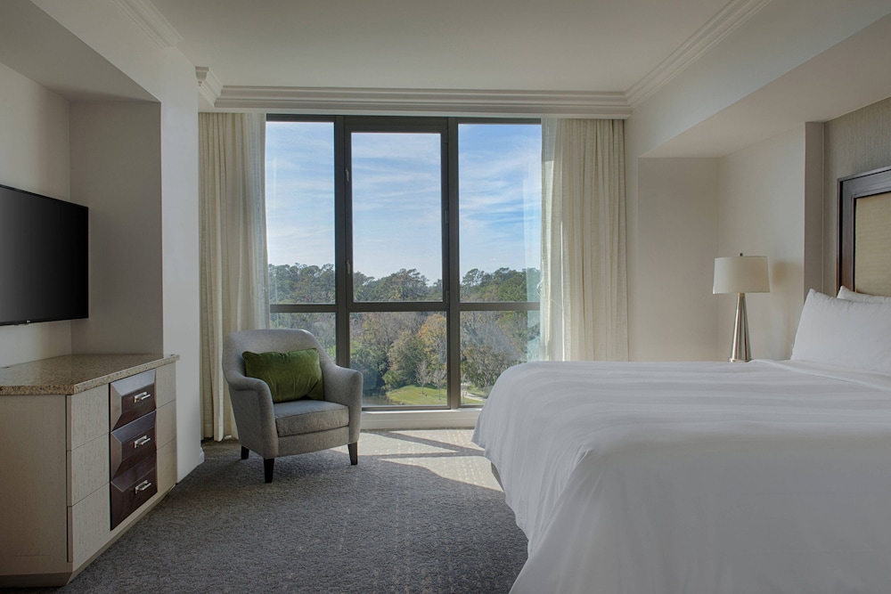 Room, 1 King Bed, Resort View, Tower