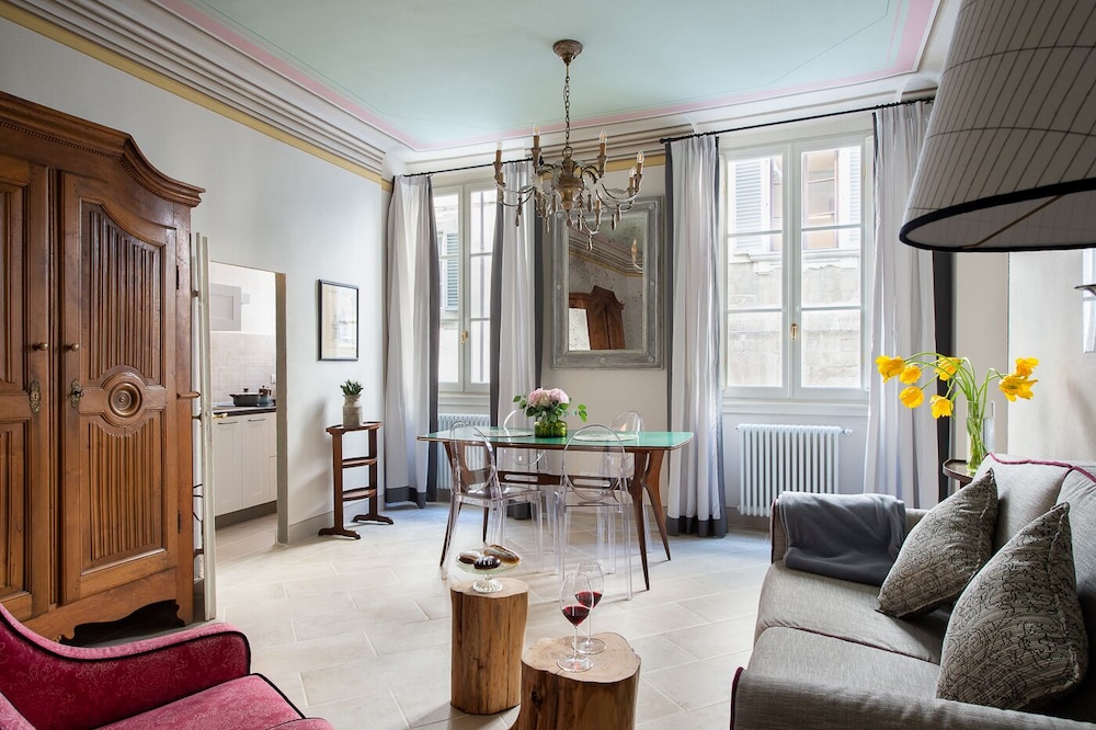 Classic Apartment