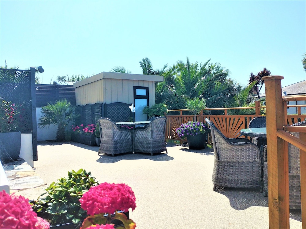 Deluxe Chalet photo 3
